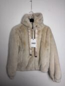 Chaqueta moscú