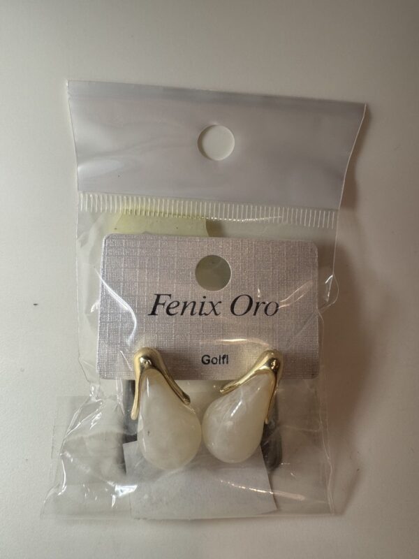 Pendientes gota white