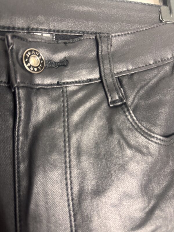 Pantalon efecto piel - Imagen 2