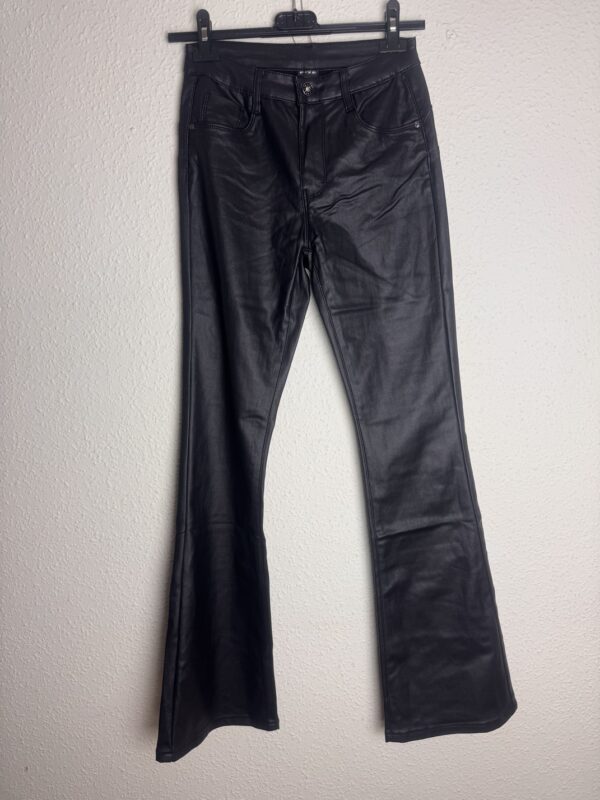 Pantalon efecto piel - Imagen 4